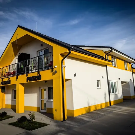 Tulipan Πανσιόν Jelka