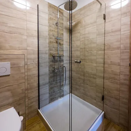 Πανσιόν Tulipan