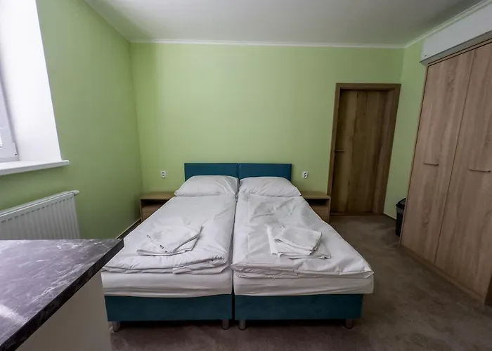 Tulipan 3* Jelka